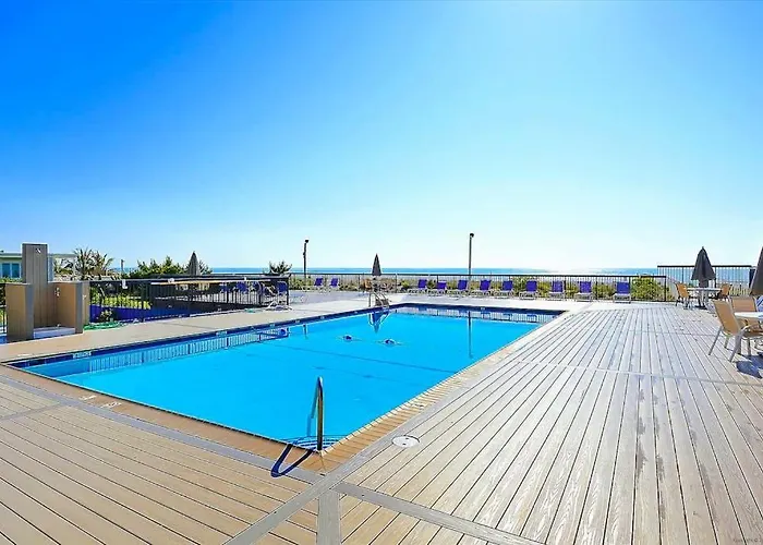 Oceanfront With Balconies Washer & Dryer Wifi & Shared Pool & Tennis * Ocean City