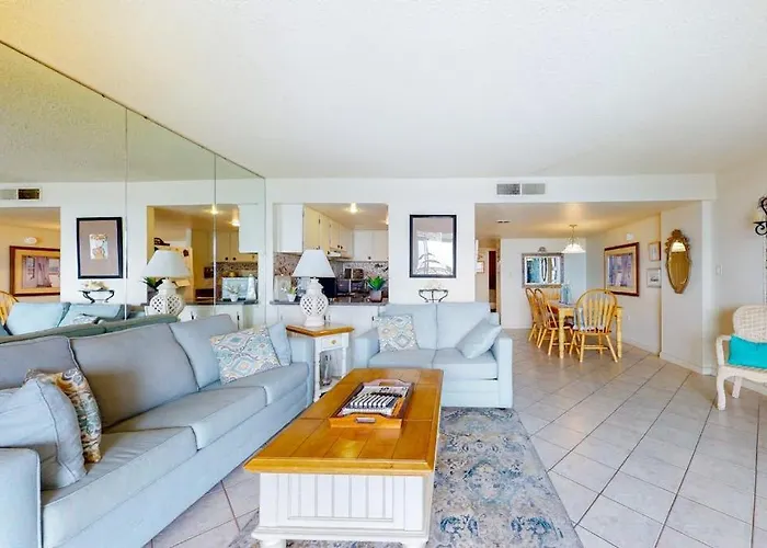 Oceanfront With Balconies Washer & Dryer Wifi & Shared Pool & Tennis Holiday home