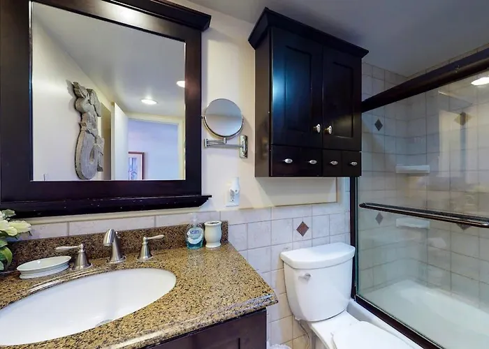 Oceanfront With Balconies Washer & Dryer Wifi & Shared Pool & Tennis Holiday home Ocean City